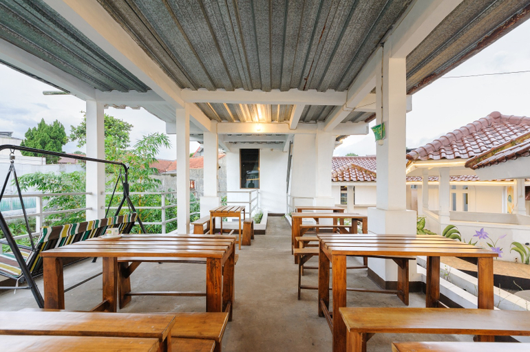 Food & Drinks 2, Fountain Park Residence Syariah, Bogor