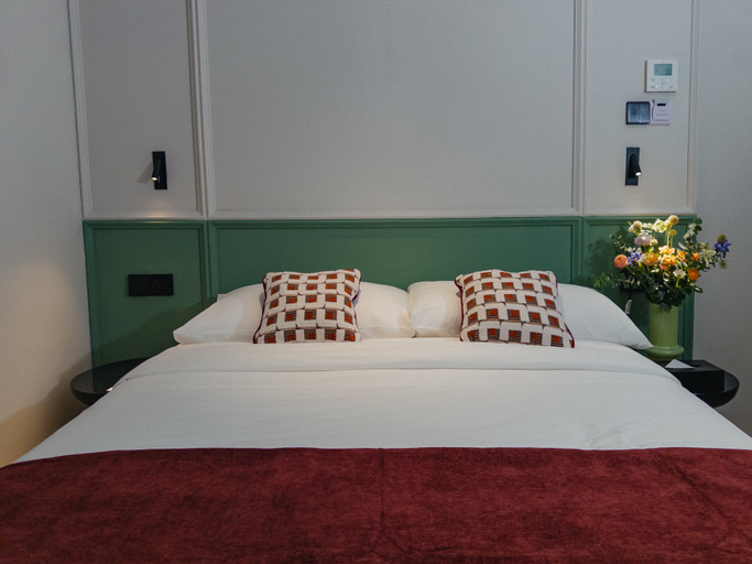 Legacy Hill Hotel Room Type - Superior Queen Room