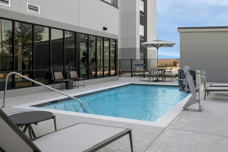 Sport & Beauty 5, TownePlace Suites by Marriott Paris, Lamar