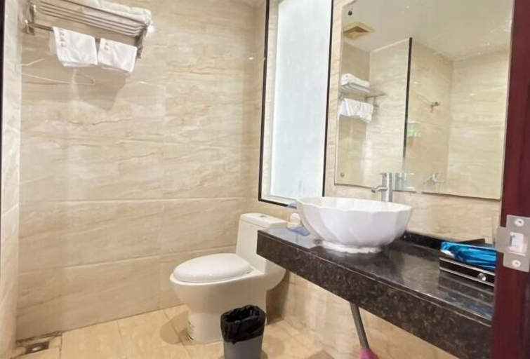 Bathroom 4, Ledong Fuhua Haoting Hotel (Huangliu Branch), Hainan