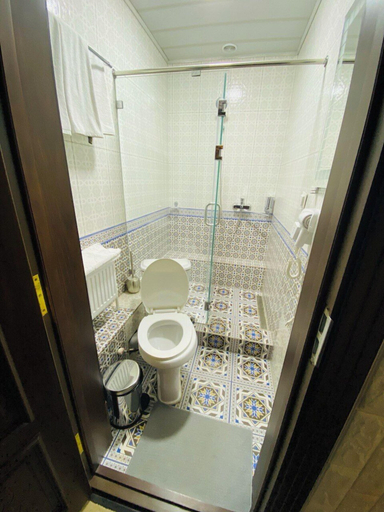 Bathroom 2, Orbita Villa, Buxoro