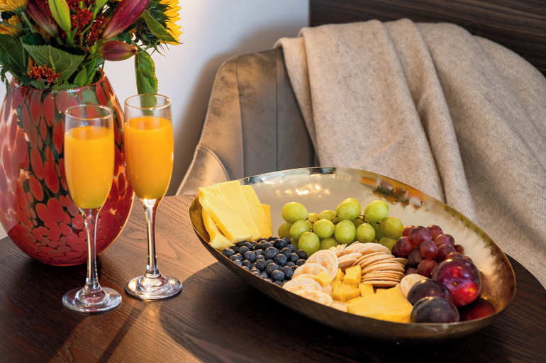 Food & Drinks 4, Luxe Suites and Apartments, Queenstown-Lakes