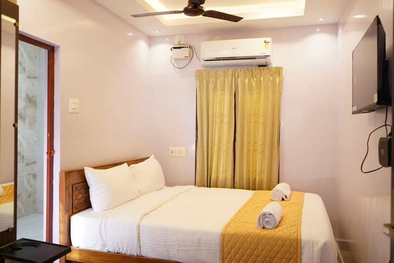 Bedroom 2, Golden Dawn Residency, Tiruvannamalai