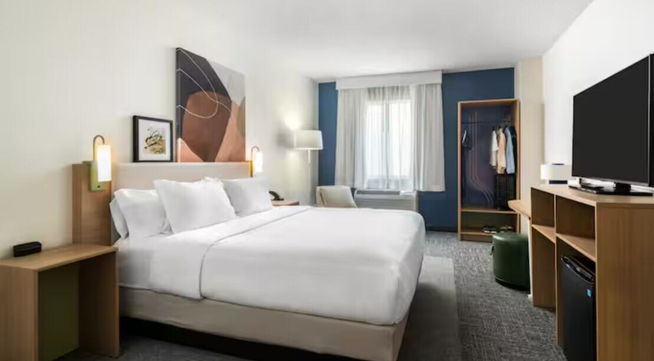 Bedroom 3, Spark by Hilton Woburn Boston, Middlesex
