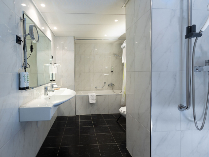 Bathroom 1