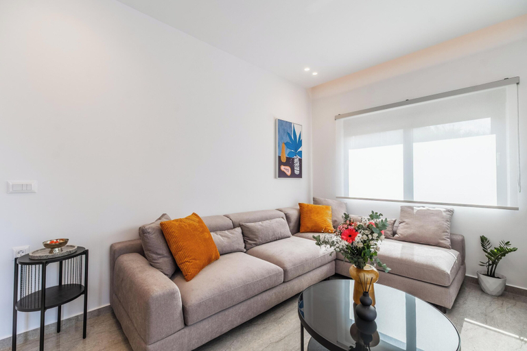 Others 5, Margiani apartment, Crete
