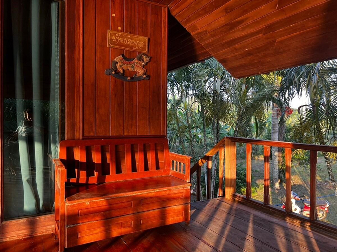 Others 2, Jiratara Riverside Homestay (Entire home  4 guest), Phunphin