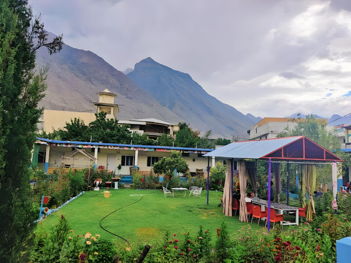 Others 3, Madina Hotel 2, Northern Areas