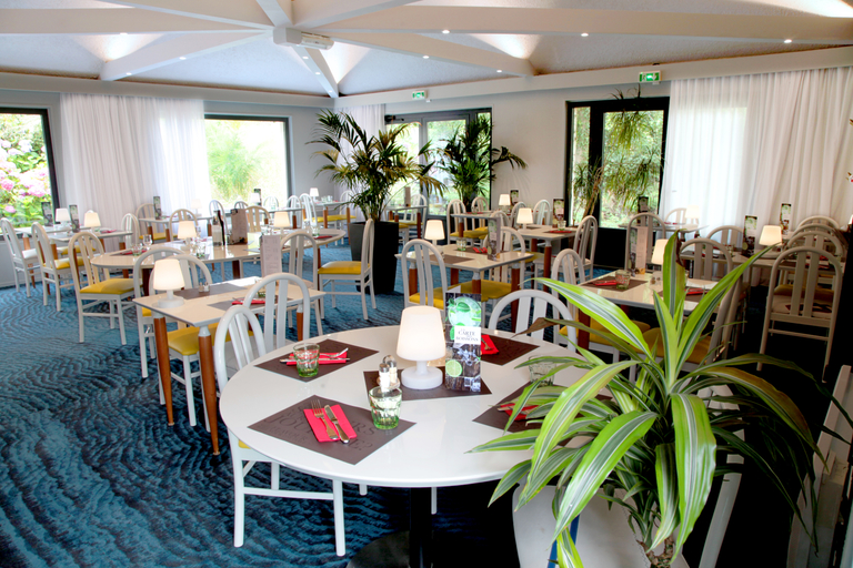 Food & Drinks 5, Kyriad Lannion Perros-Guirec, Côtes-d'Armor