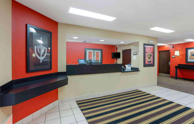 Public Area 3, Extended Stay America Select Suites Springfield South, Greene