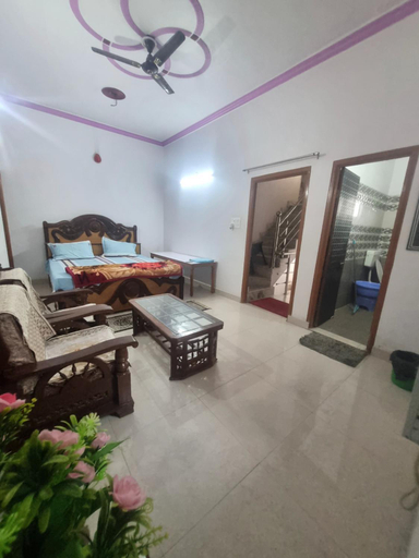 Others 2, Videep house, Kanpur Nagar