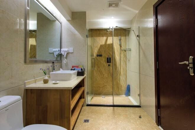 Bathroom 4, Yaju Hotel, Pu'er