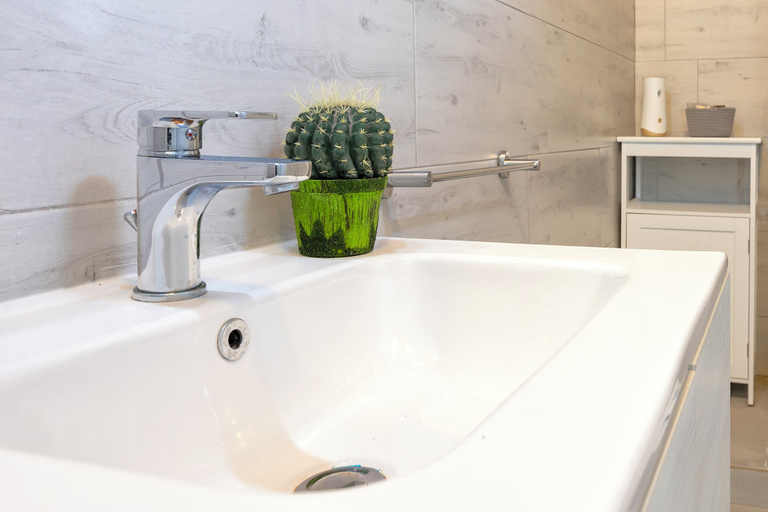 Bathroom 5, Alguer Guest House, Sassari