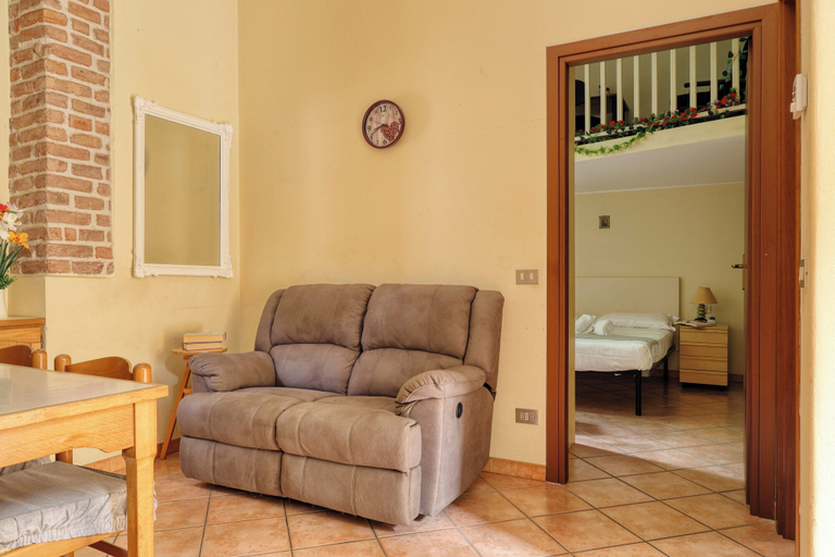 Others 3, JOIVY Charming flat in Porta Romana, Milano