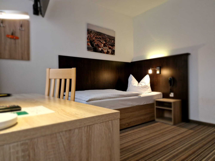 Bedroom 5, Pension bei der Marienkirche, Unstrut-Hainich-Kreis