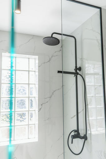 Bathroom 2, Margiani apartment, Crete