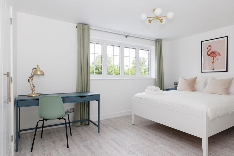Bedroom 2, Coastal Retreat for 10 with Hot Tub, West Sussex