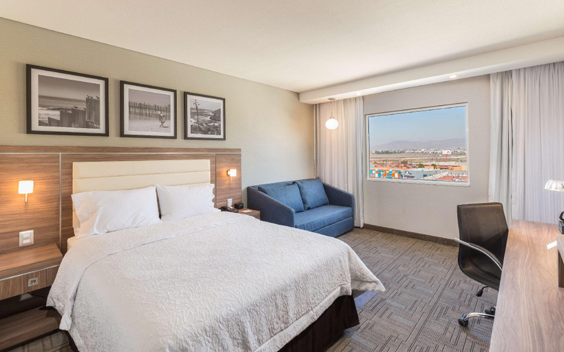 Bedroom 3, Hampton Inn by Hilton Monterrey Apodaca, Apodaca