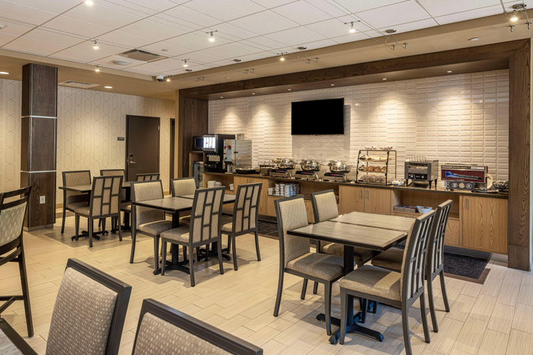 Food & Drinks 5, Best Western Plus Franciscan Square Inn and Suites, Jefferson