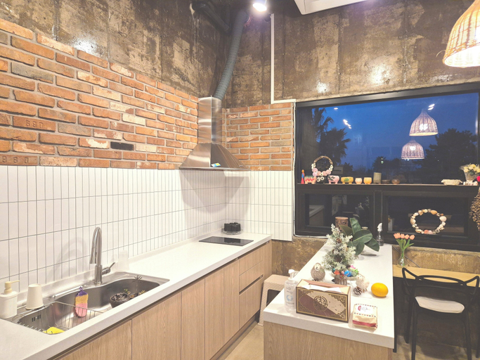 Food & Drinks 4, Liverpool an spa, Jeju