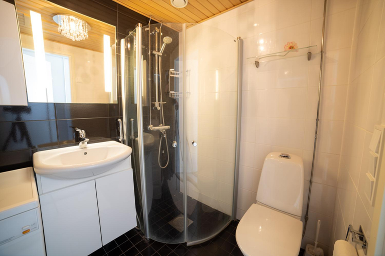 Bathroom 4, Meritahti Apartments by Hiekka Booking, Northern Ostrobothnia