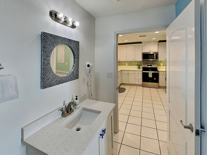 Bathroom 4, Grand Caribbean by Silver Sands Vacation Rentals, Nueces