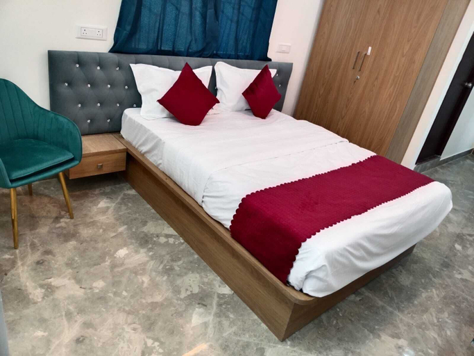 Bedroom 3, Royal Suites, Bangalore