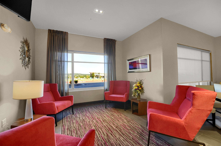 Public Area 2, Best Western Plus Executive Residency Fillmore Inn, El Paso