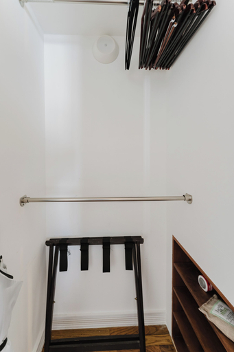 Bedroom 3, Savannah Apartment, Palm Beach