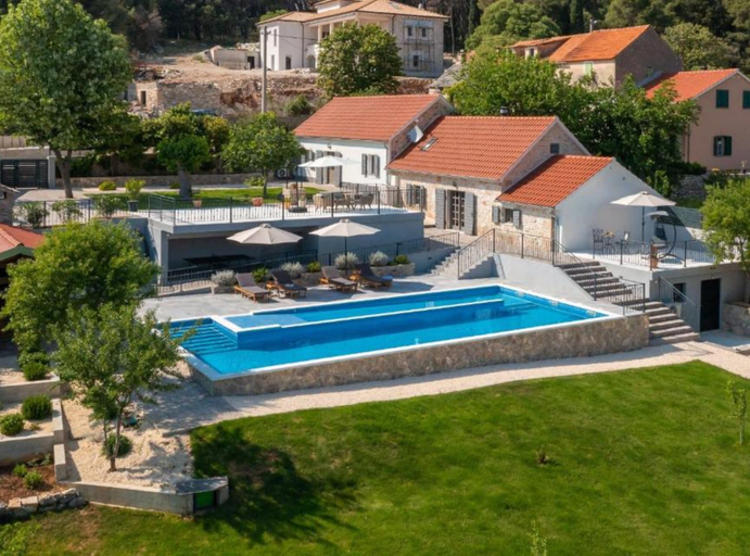 Aerial view 2, Villa Casa Di Pietra, Šibenik