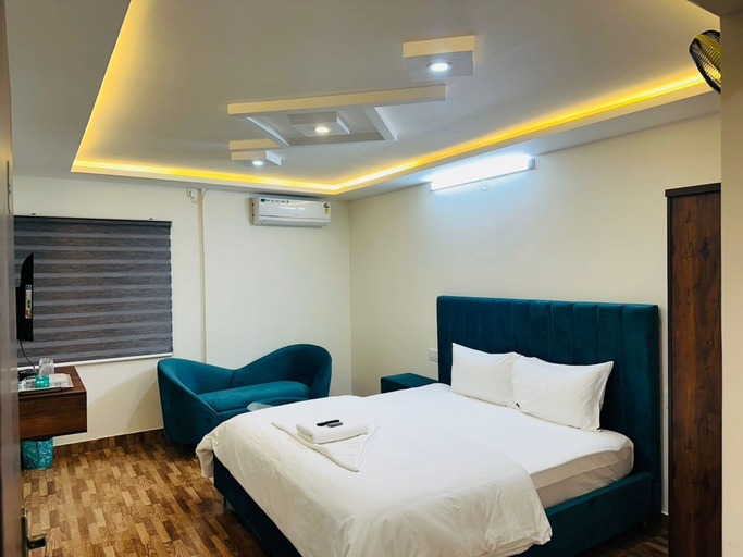 Bedroom 2, Mystay Suites, Bangalore