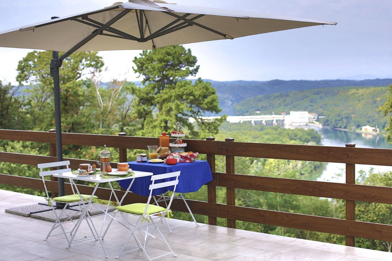 Others 3, Agriturismo Sant'Anna, Varese
