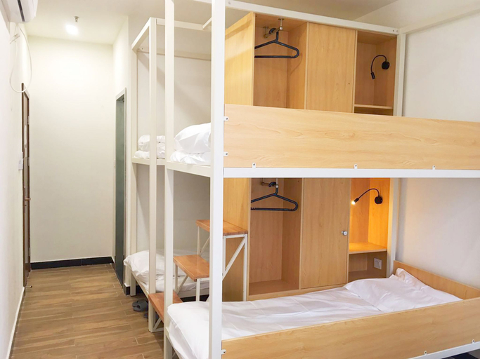 Bedroom 5, Meego Youth Hotel, Shanghai