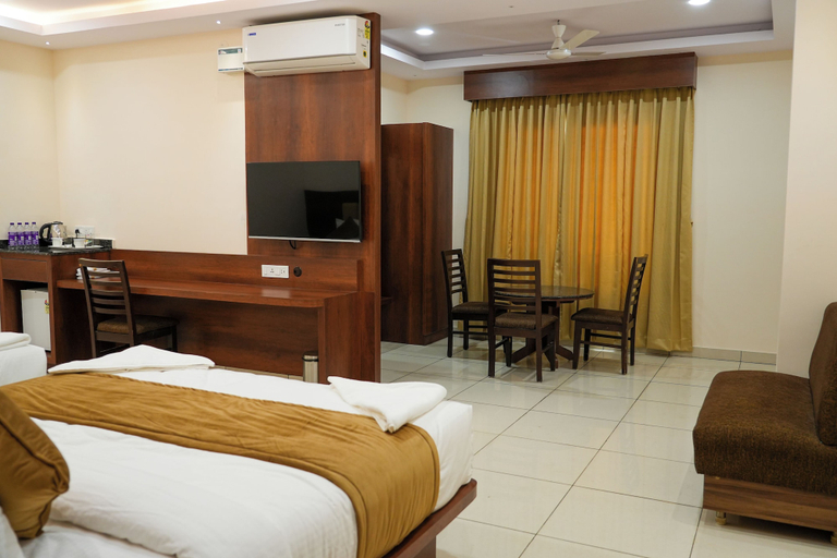 Bedroom 4, Sri Krishna Inn, Bangalore Rural