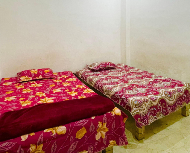 Bedroom 5, Om Sai guest house, Varanasi