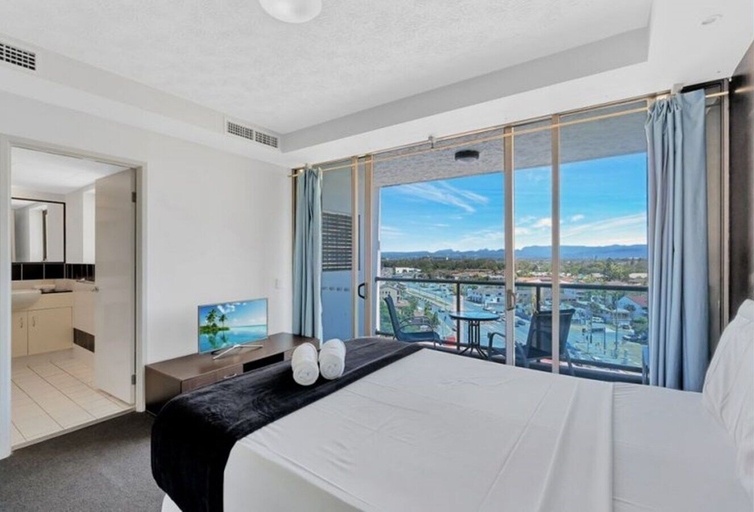 Bedroom 4, Ipanema Holiday Resort, Gold Coast