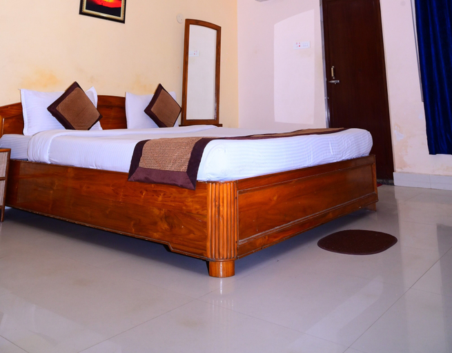 Bedroom 2, DhamStay Hotel Silicon Residency Puri, Puri