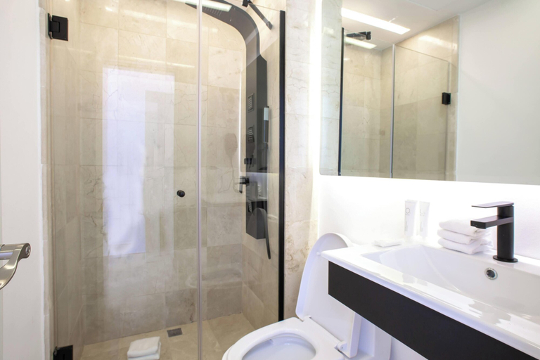 Others 5, Cana Rock Condos, Salvaleon de Higuey