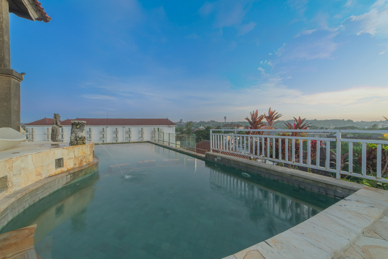 Swimming Pool 20