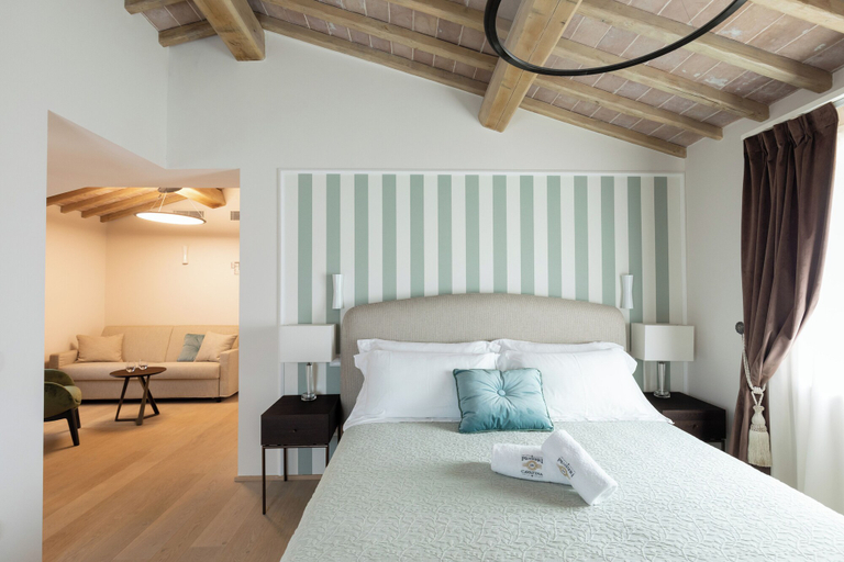 Bedroom 3, Pensieri di Cavatina, Siena
