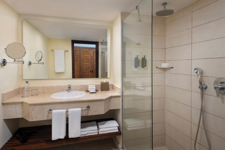 Bathroom 4, Impressive Punta Cana, Salvaleon de Higuey