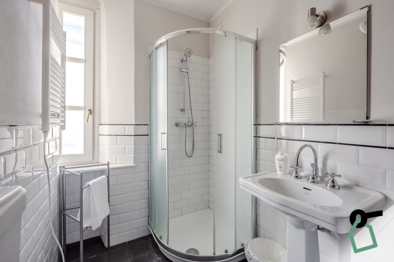 Bathroom 5