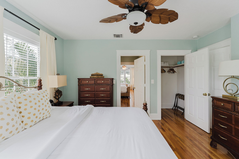 Bedroom 2, Charleston House, Palm Beach