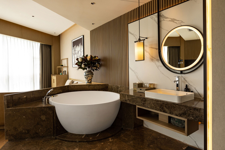 Bathroom 4, Wyndham Garden Gaozhou, Maoming