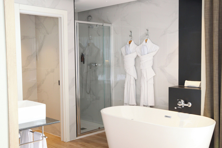 Bathroom 5, Eurohotel Diagonal Port, Barcelona