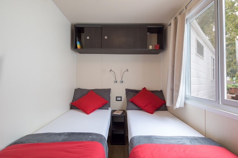 Bedroom 5, Camping Village Laguna Blu, Sassari
