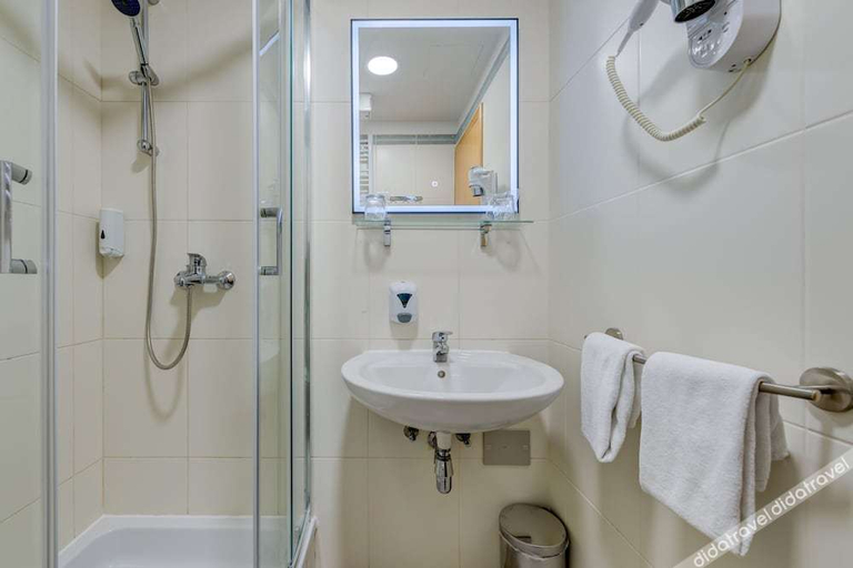Bathroom 3, Hotel Pax, Split