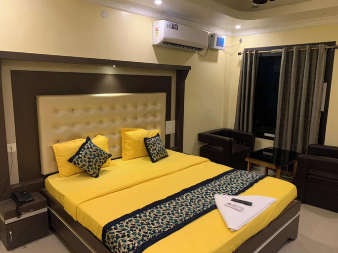 Bedroom 3, DhamStay Hotel Asish Near Sea Beach Puri, Puri
