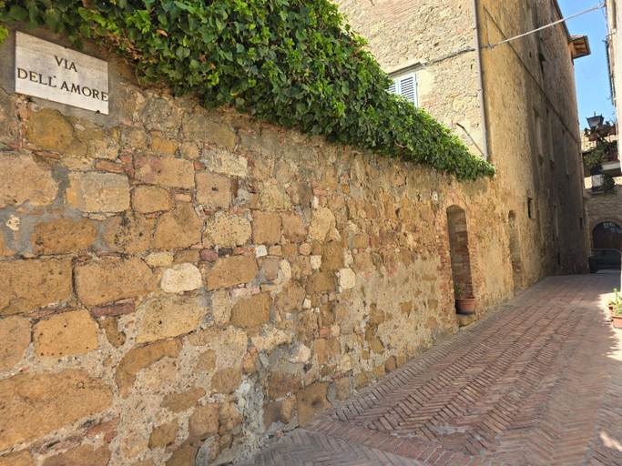 Food & Drinks 3, Finestra Dell'Angelo, Siena