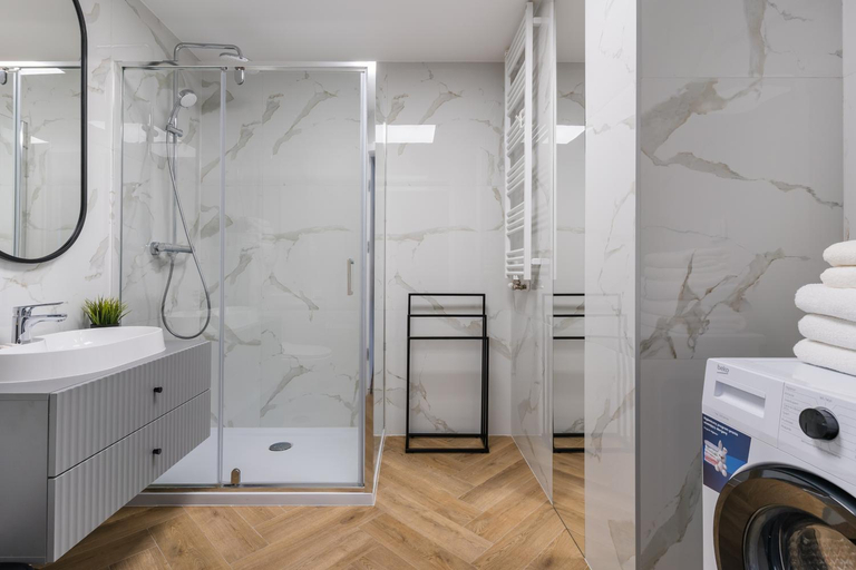 Others 2, INA Rent - Przystan Letnica, Gdańsk City